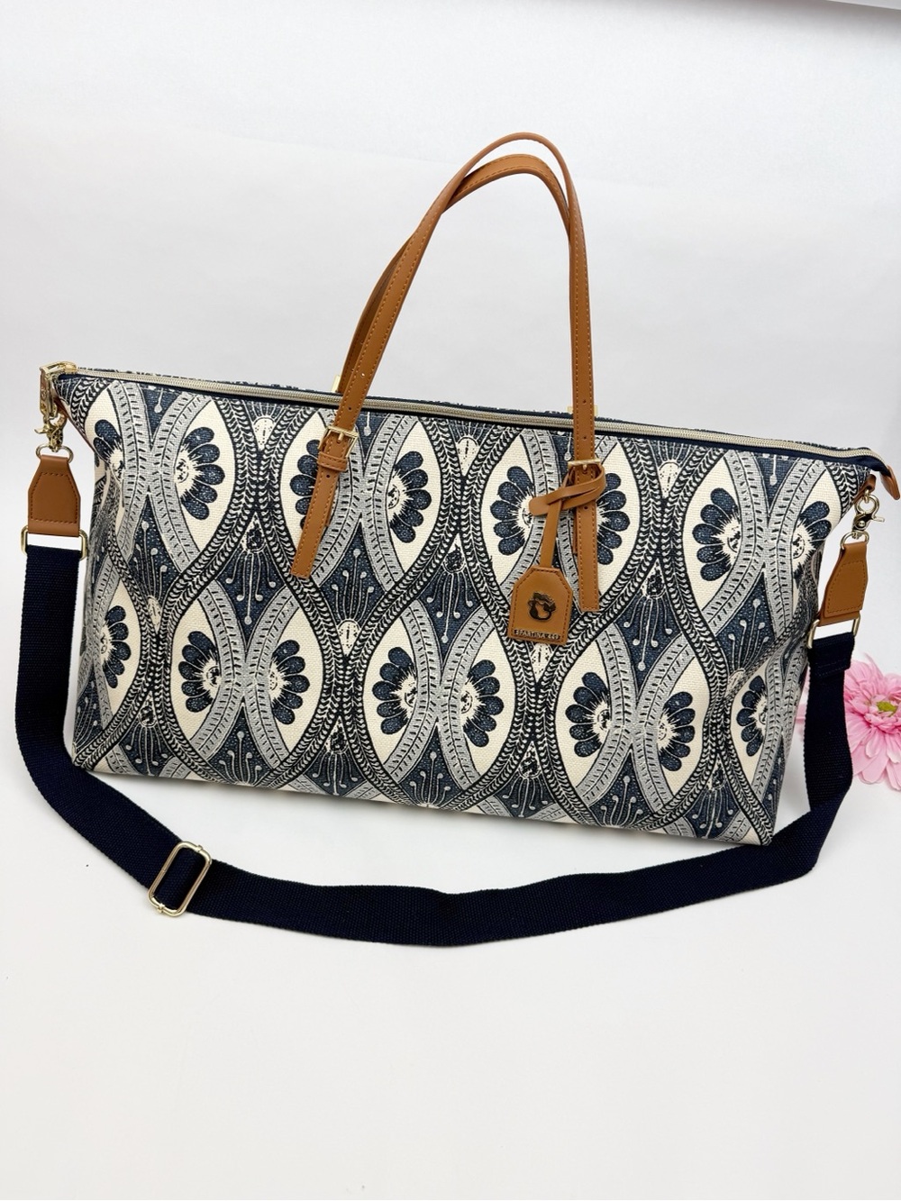 Spartina 449 Ashley River Voyager Duffle Travel Bag Blue White Coated Linen
